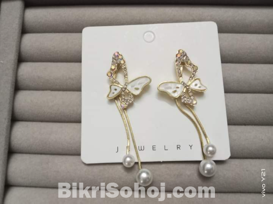 Butterfly earring